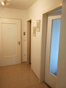 Central-Apt at Lake, CityCenter 5min, Fair 18min!!!