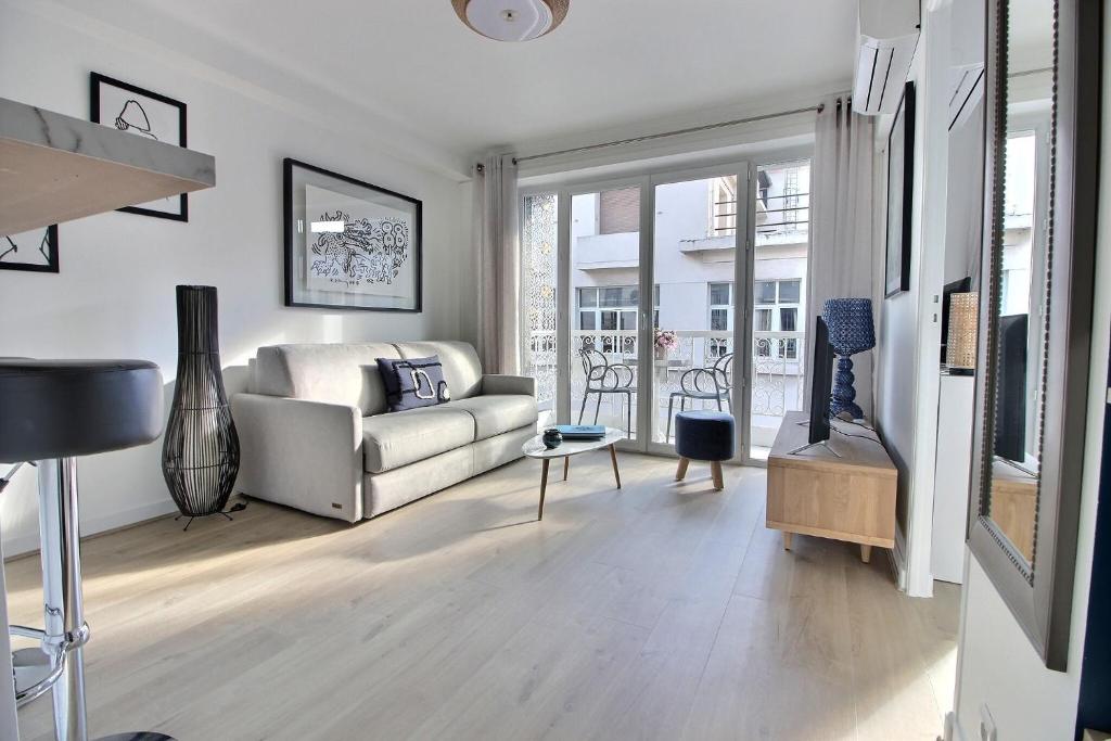 CENTRAL CANNES Le Florence 33 rue de Mimont 06400 Cannes, 06400 Cannes
