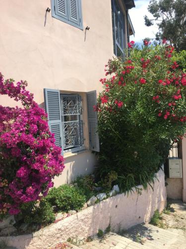 Appartement central des terres chaudes proche bord de mer Menton france