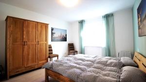 central & lovely - for up to 6 persons