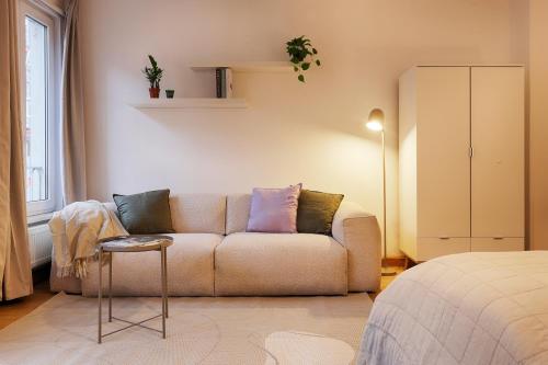 Central, modern city apartment