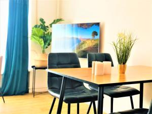 Central-Modern-Private Terrace, The Sunshine by SA-Grandeur