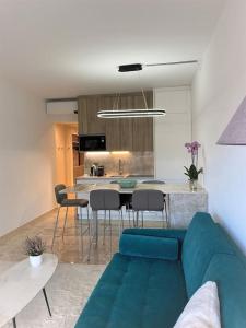 Central, quiet & cosy apartment near Monaco