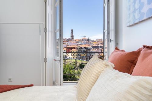 Central Roomy Flat - Terrace