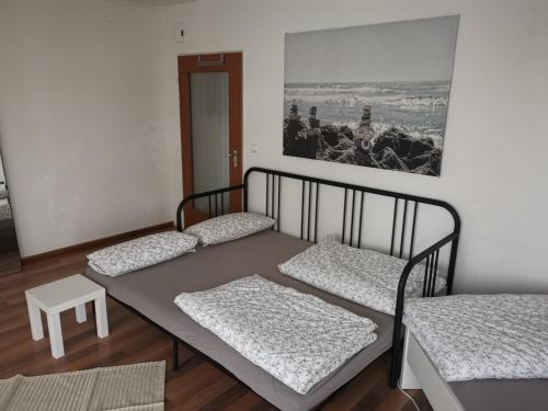 Central Studio Apartment mit Balkon