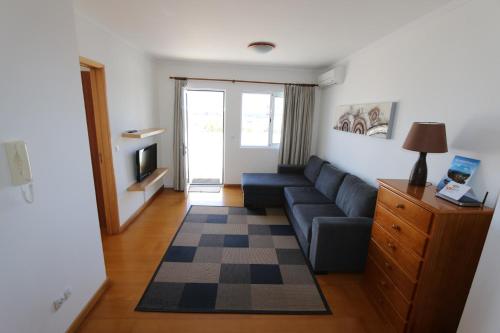 Central Top Floor w/Terrace Oceanview