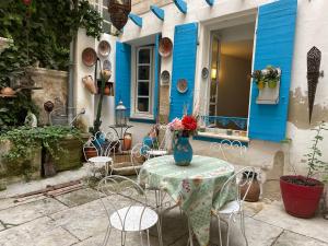 Centre ancien dans un calme unique dans Carpentras