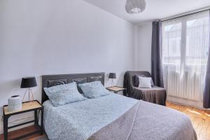 CENTRE Appt 2 Chambres, Linge, Parking, Wifi