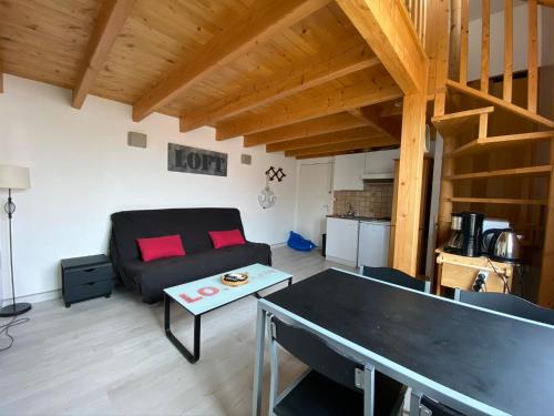 CENTRE CHATELAILLON GRAND LOFT ** 100m DE LA PLAGE