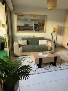 Centre de Juan les pins 100m plages Easy Check-in
