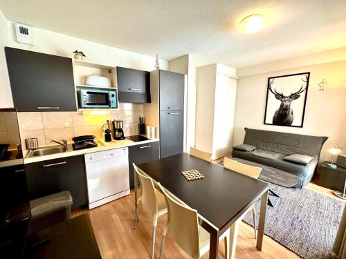 Centre Station 1800 - Calme - Parking - Vue pistes - 6 pers