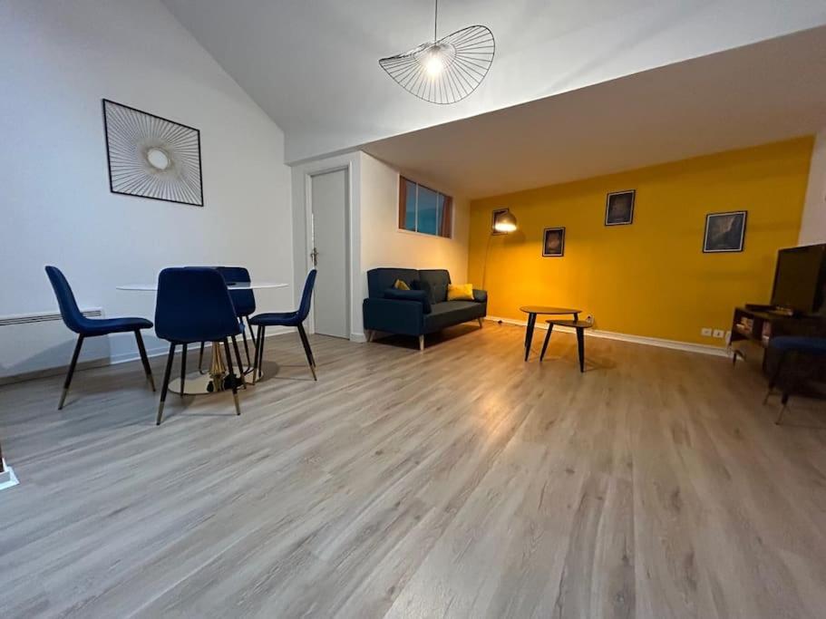 Centre Ville - Appartement Cosy - 4 couchages 11 boulevard du Grand Cerf, 86000 Poitiers