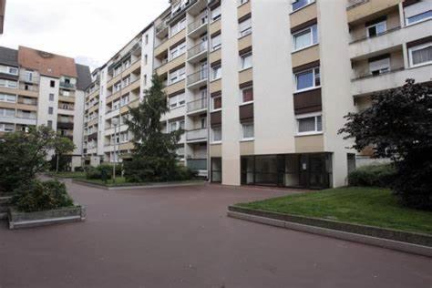 Appartement Centre ville de Colmar avec Parking Downtown Colmar with Parking 28 Cours Sainte-Anne 68000 Colmar