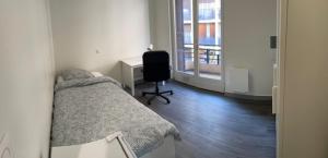 Appartement CH-2 Chambre toute équipée avec télévision 129 Rue Antoine Durafour 42100 Saint-Étienne Rhône-Alpes