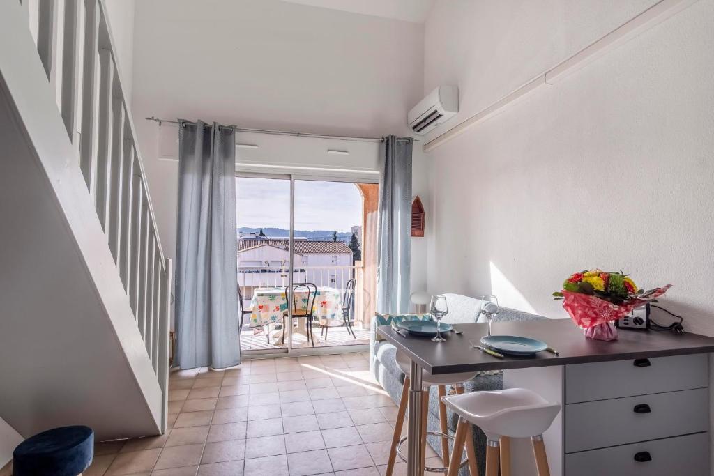 Appartement Chabine - avec terrasse Résidence Kennedy, avenue Jacques Feyder 13500 Martigues