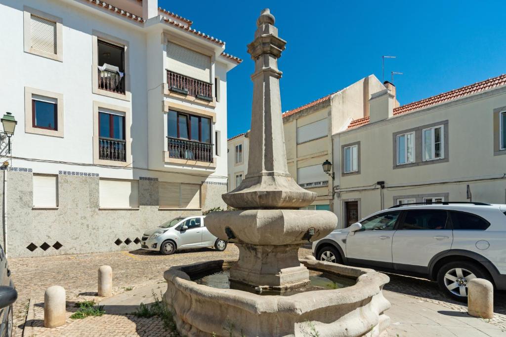 Chafariz Cascais Studio 227 Rua Latino Coelho, 2750-396 Cascais