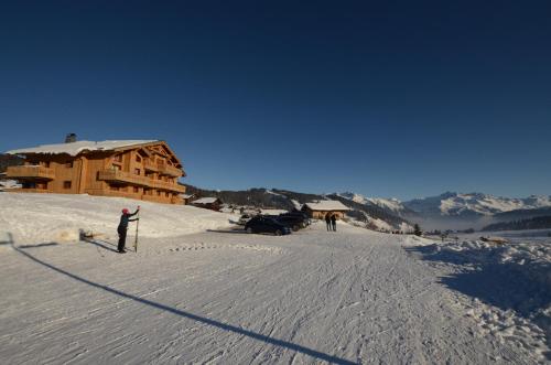 Chalet A, Village des Lapons Les Saisies, 3 chambres et 1 espace nuit mezzanine