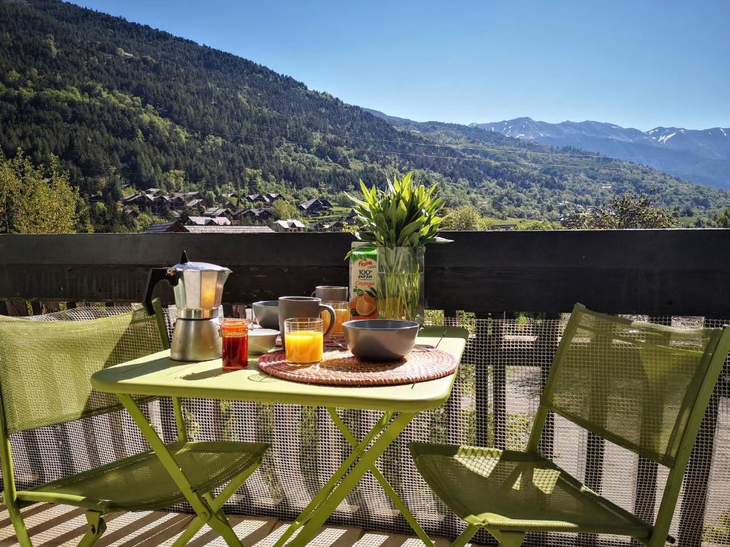 Chalet Ailleurs Appartement à Molines en Queyras 05350 Molines-en-Queyras