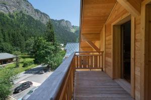 Chalet avec 3 chambres, 3 salles de bains et un Parking à 300m des Prodains