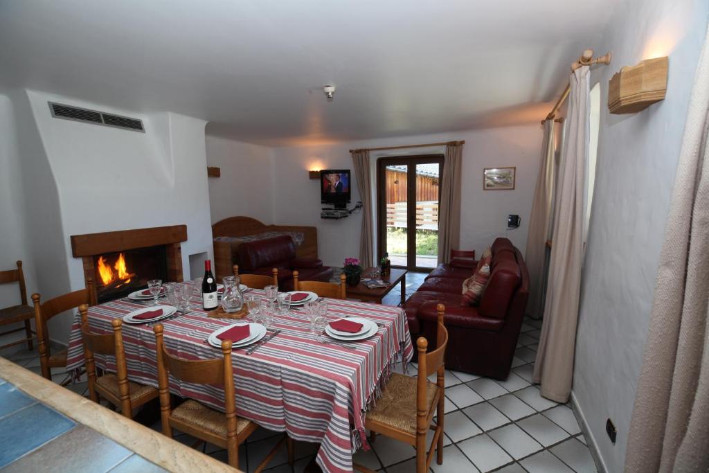 Appartement Chalet Bouquetin- Bellecôte 18 to 22 people 1 Cd91b 73350 Champagny-en-Vanoise