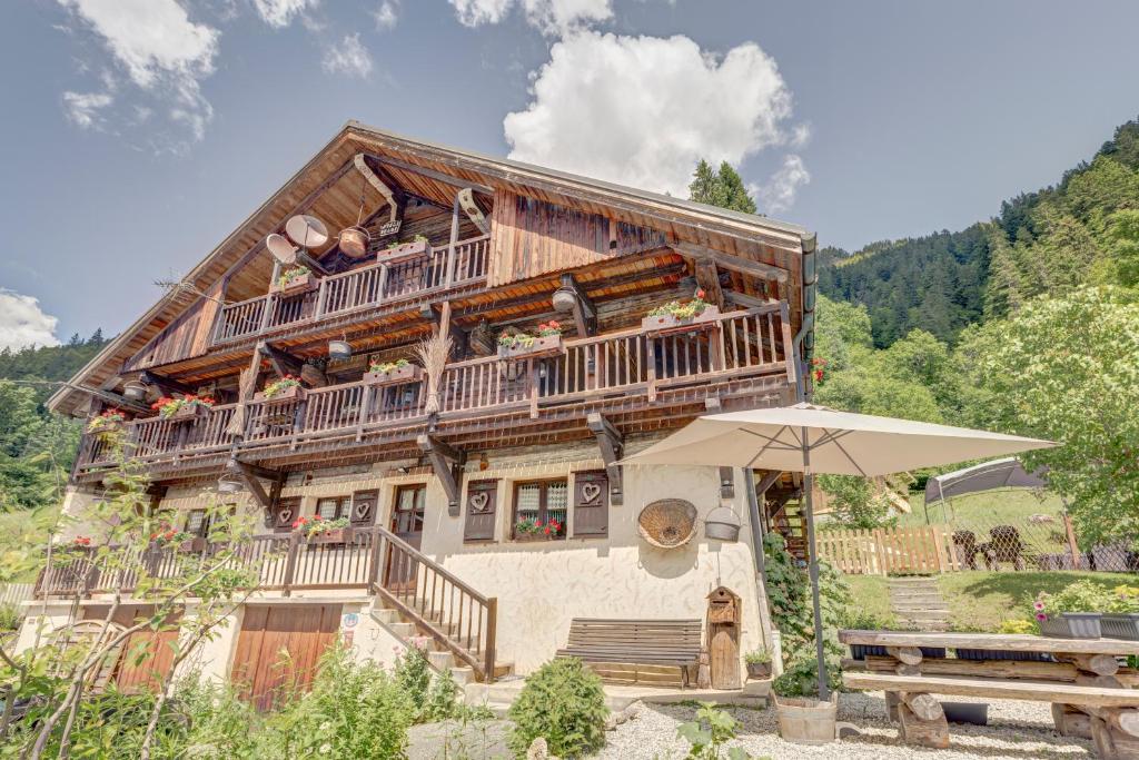 Appartement Chalet Cœur de Marie avec sauna et jacuzzi - Val d'Arly Les Glières - 3664 Route des Aravis 73590 Flumet