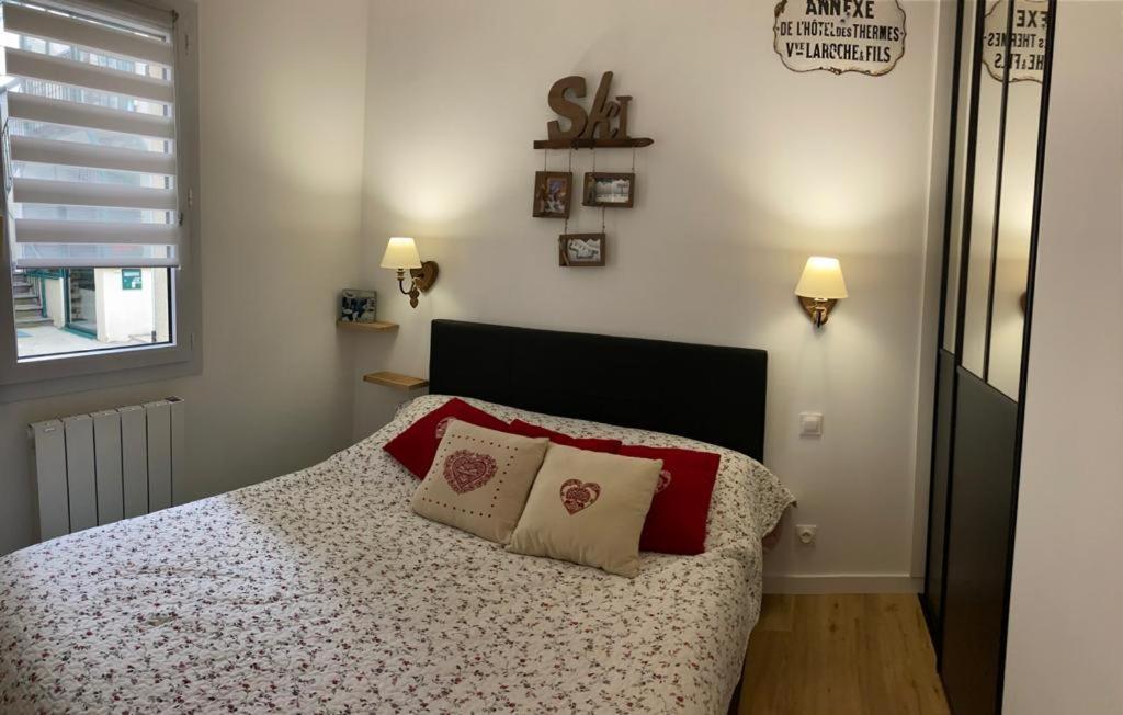 Chalet Cosy avec jardin et piscine 13680 Lançon-Provence