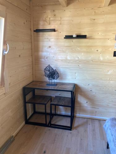 Chalet Cosy avec jardin et piscine