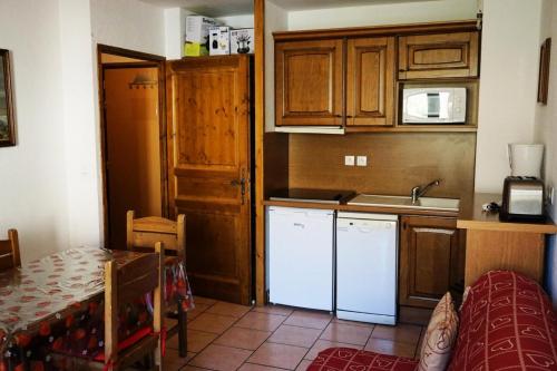 Chalet D'orcieres - 2 Pièces pour 4 Personnes 192806