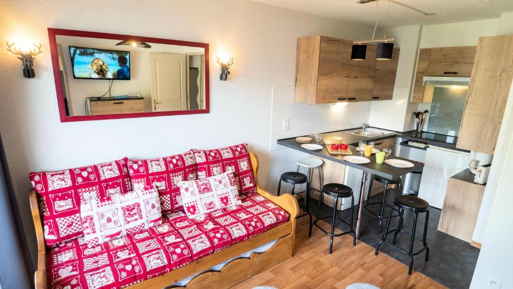 Chalet De Florence - 2 Pièces pour 4 Personnes 564 Résidence Chavière, 605 rue des Bettets, 73500 Modane