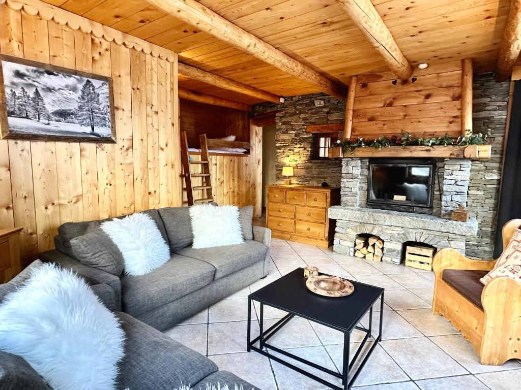 Chalet des Cocales Résidence Séjour et Nuitées - Appartement Pin Sylvestre Rue de Saint-Etienne, 73480 Bessans