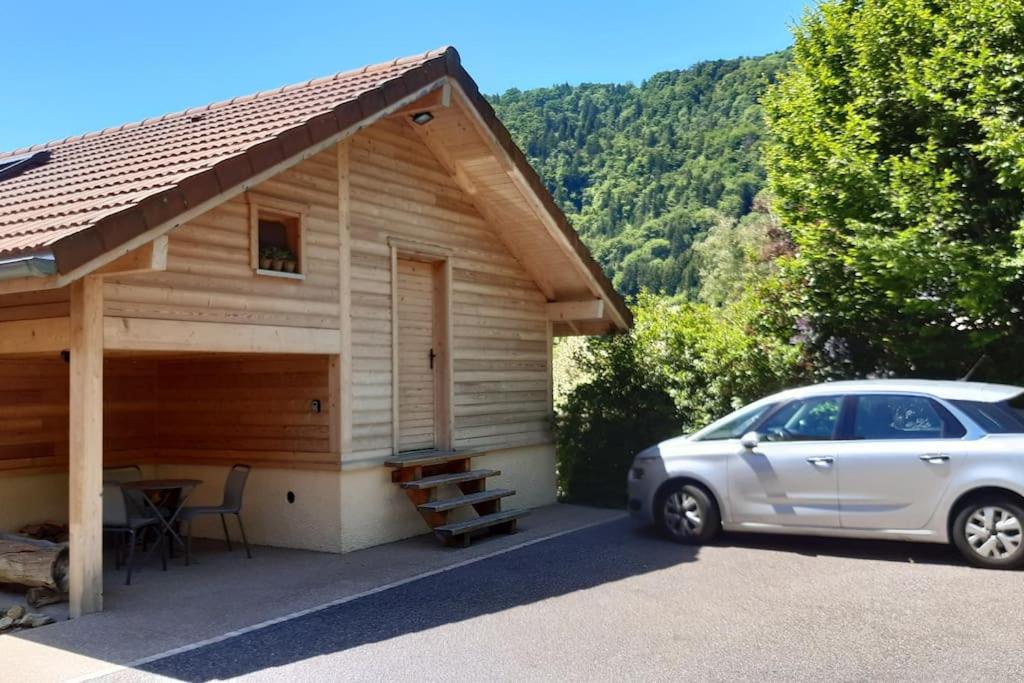 Appartement Chalet indépendant avec vue et jardin. 270 Route de Cornet 74230 Dingy-Saint-Clair