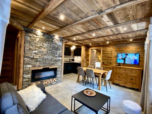 Chalet Les Cocales Résidence Séjour et nuitées B&B - Appartement Pin Cembro