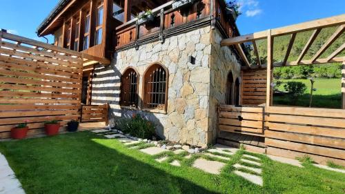 Chalet SERRE CAMBEOU Piscine&spa