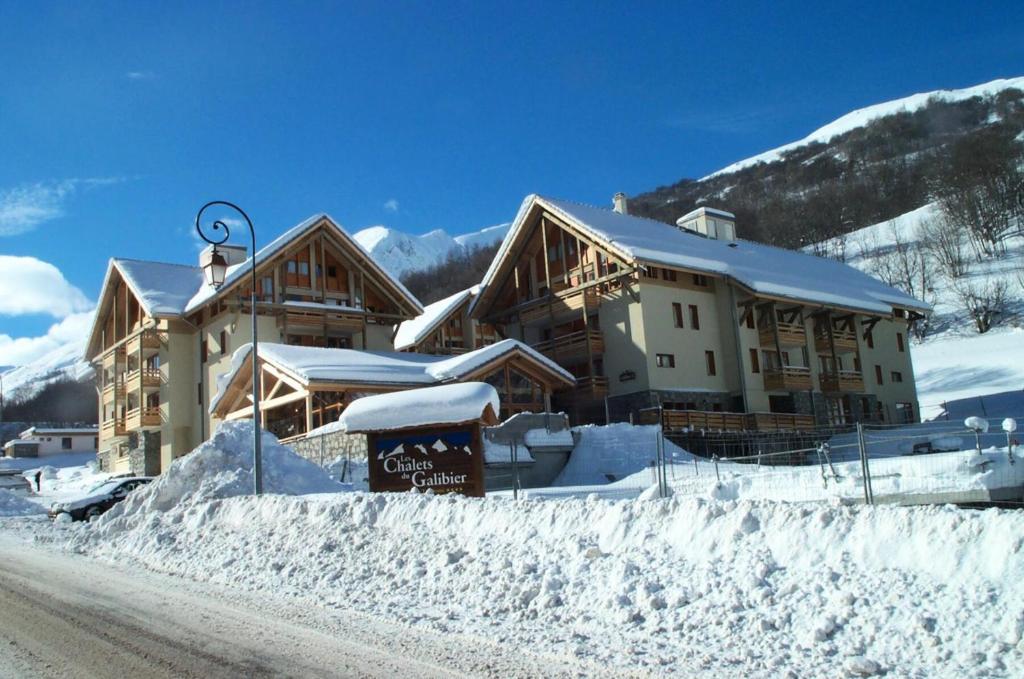 Appartement Chalets Du Galibier Ii - 3 Pièces pour 6 Personnes 124 ROUTE DU GALIBIER, LE MOULIN BENJAMIN 73450 Valloire