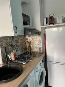 Chaleureux appartement face au Port Sta Lucia, tout à pieds, wifi