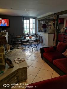 CHALEUREUX APPARTEMENT