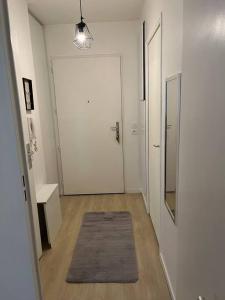 Chambre avec salle de bain très agréables