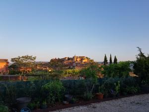 Appartement Chambre du sentier des ocres 114 Montée du Belvédère 84220 Roussillon Provence-Alpes-Côte d\'Azur