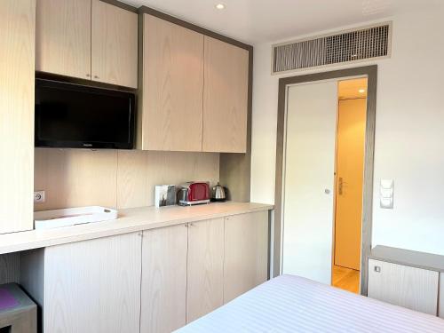 Chambre idéalement située à 50m de la Croisette
