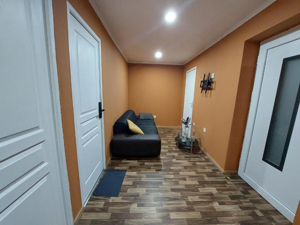 chambre très confortable et acclimatée 21 Rue du Général Leclerc, 57390 Audun-le-Tiche