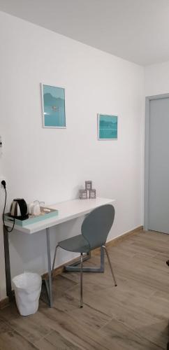 Chambre vue lac av piscine