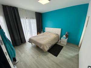 Chambres dans belle maison moderne au calme CLINIQUE DES CÈDRES