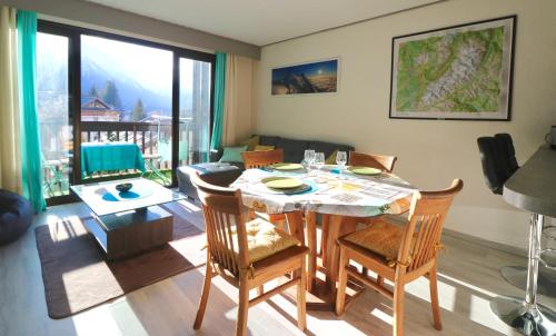 Chamonix centre, 51m2, vue Mt Blanc, 2 à 6 pers, 2 balcons