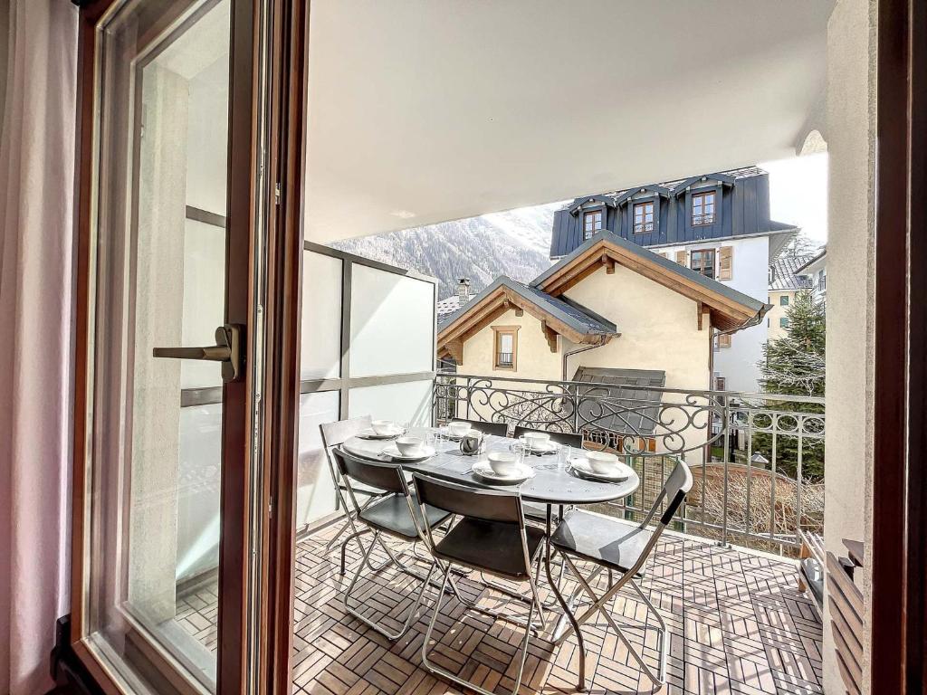 Appartement Appartement Chamonix-Mont-Blanc, 3 pièces, 6 personnes - FR-1-507-14 Résidence Le Paradis 688 Allée du recteur Payot  Bâtiment A, 74400 Chamonix-Mont-Blanc