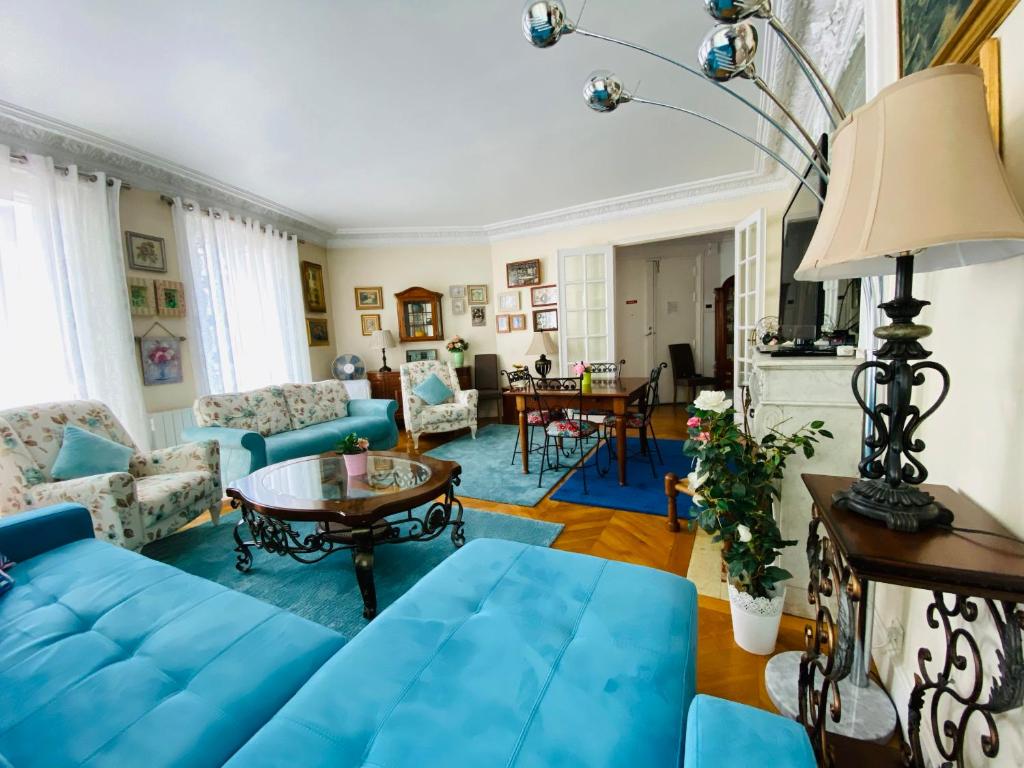 Appartement Champs Elysées 63 Avenue de la Grande-Armée 75116 Paris