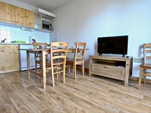 Appartement Appartement Chamrousse, 1 pièce, 6 personnes - FR-1-549-20 793 ROUTE DE LA CROISETTE Chamrousse