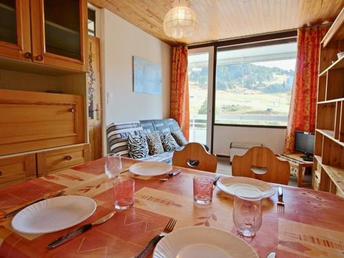 Appartement Chamrousse, 2 pièces, 4 personnes - FR-1-340-14 Chamrousse france