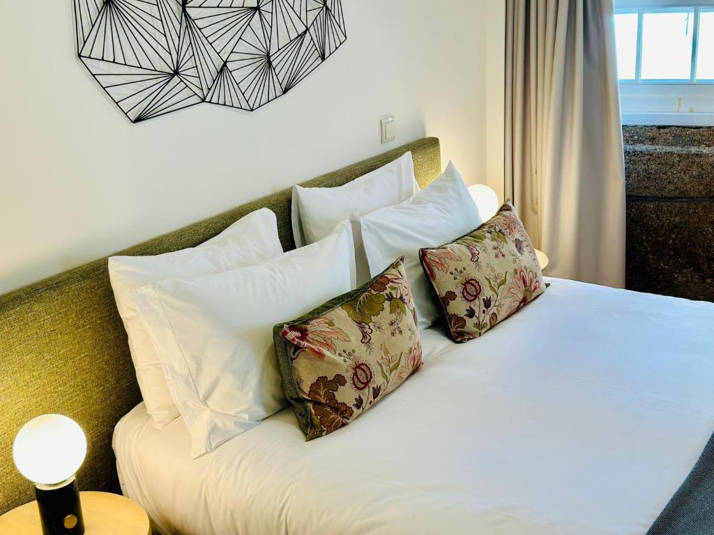 CHARM APARTMENTS PORTO - Centro Batalha 1 35 Rua da Porta do Sol, 4000-098 Porto
