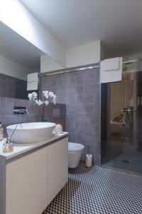 Charm Luxury House