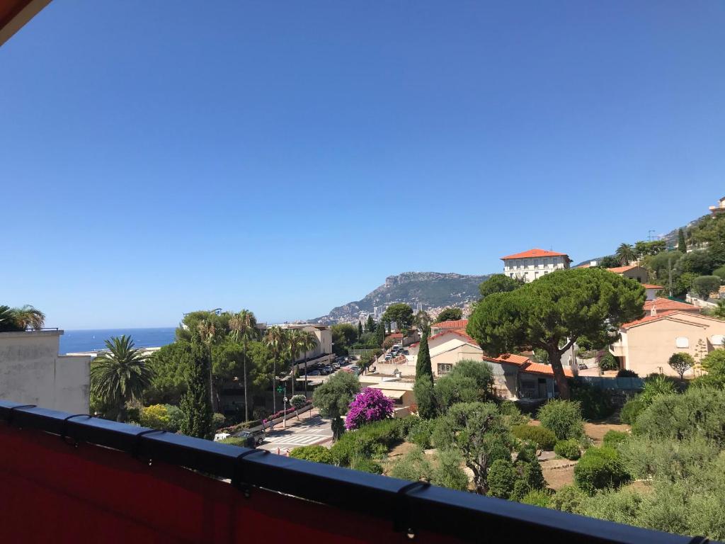 Appartement Charmant 2 Pièces Vue sur Mer et MONTE-CARLO à ROQUEBRUNE CAP MARTIN 3 Avenue du Général Leclerc 06190 Roquebrune-Cap-Martin